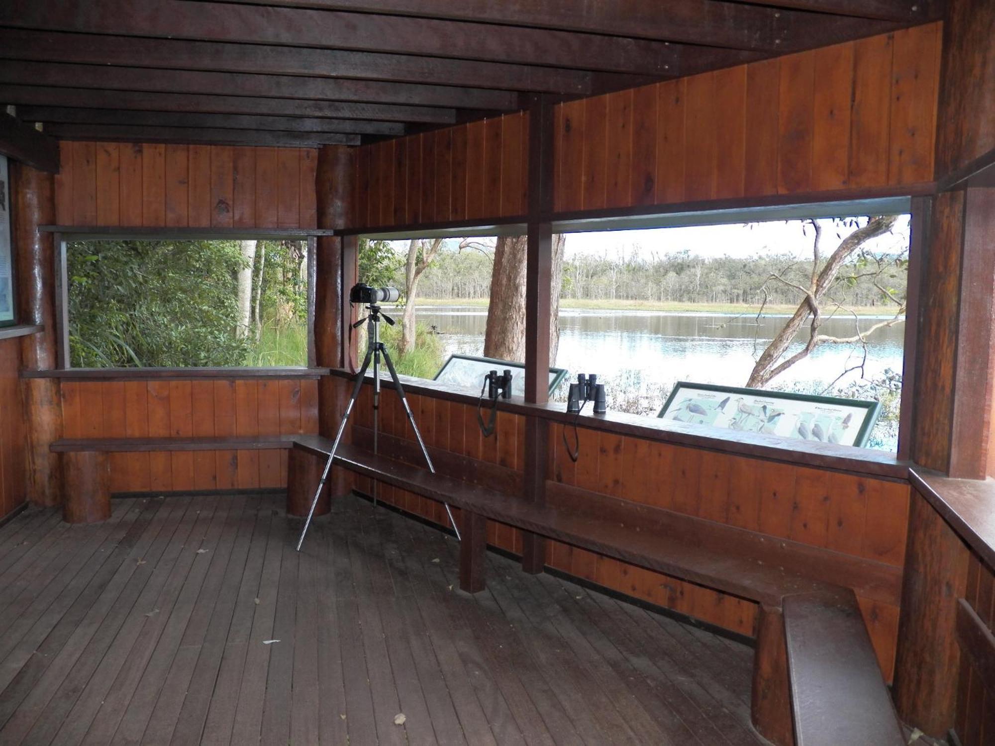 Lake Eacham Tourist Park & Cabins Exteriör bild