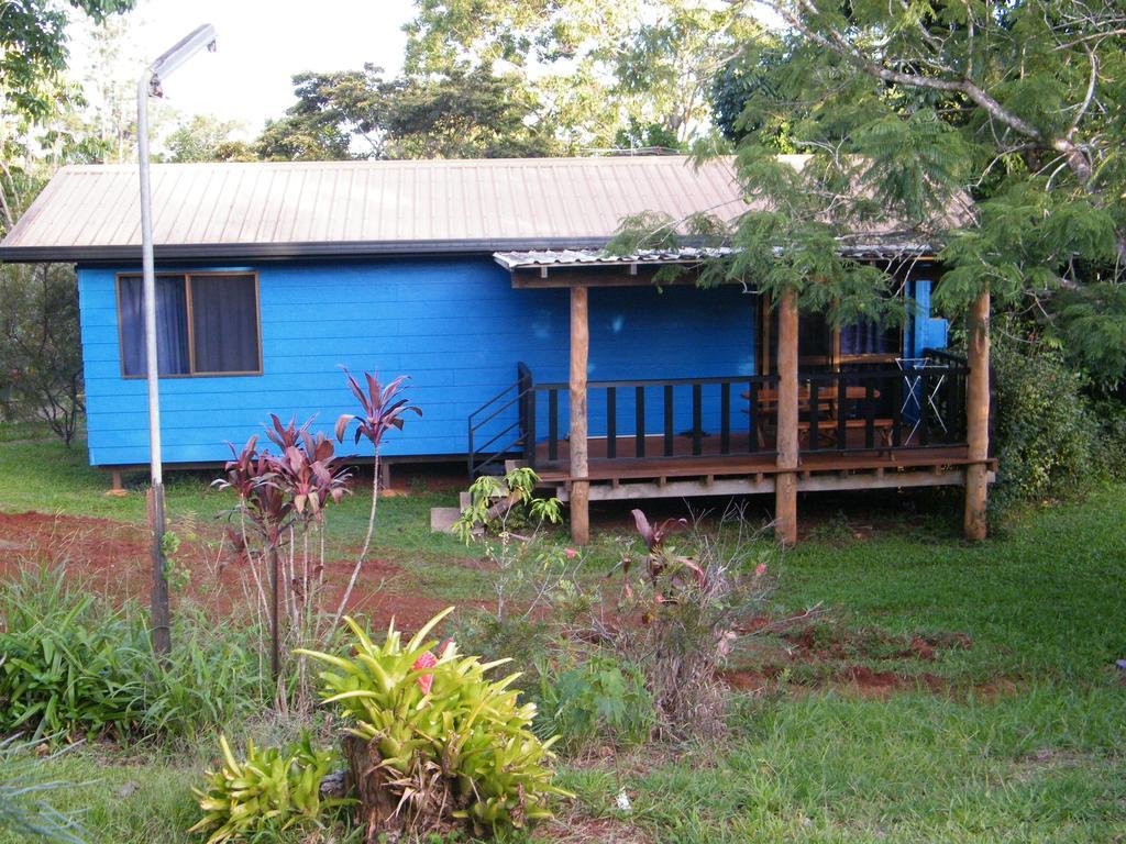 Lake Eacham Tourist Park & Cabins Exteriör bild